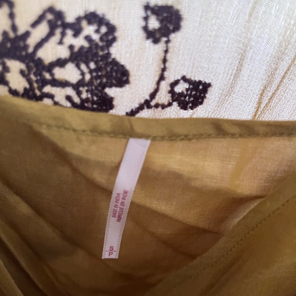Free People Embroidered Floral Dress (S) - Picture 6 of 8